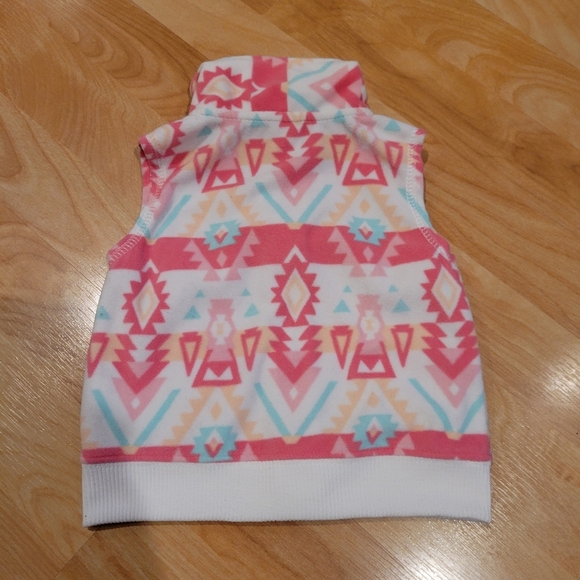 Carter's Fleece Full Zip Aztec vest size 12 months - Picture 4 of 5